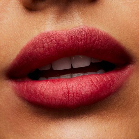 MAC Powderkiss Lipstick | أحمر الشفاه باودر كيس من ماك