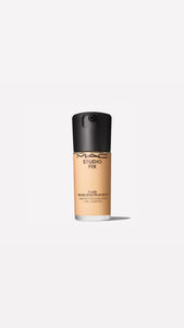 MAC STUDIO FIX FLUID SPF 15 24HR MATTE FOUNDATION + OIL CONTROL | فاونديشن ماك